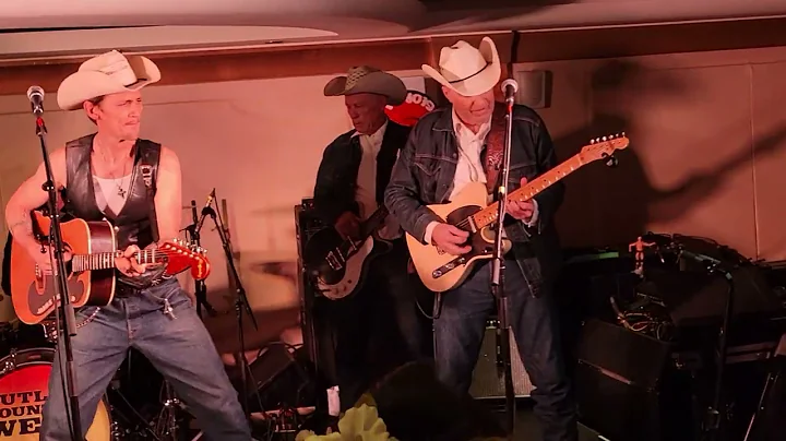James Intveld @outlawcountrywe...  cruise on the N...