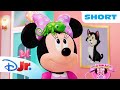 Minnie and Daisy Must Find a Hidden Chameleon! 🦎🎀 | Minnie's Bow-Toons: Pet Hotel | @disneyjr