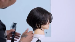 A very popular short hair style with bangs this year, super detailed tutorial