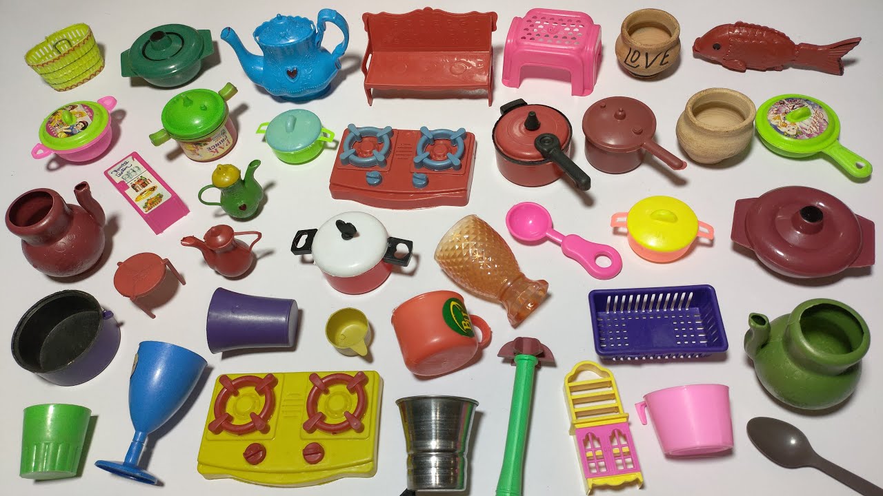 Unboxing miniature kitchen toy hello kitty Kitchen set plastic mini