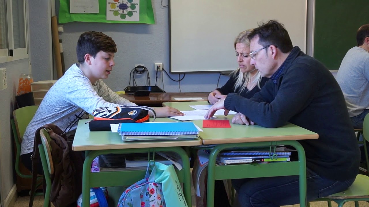 01 Conferencias lideradas per estudiantes MAC (María Asunta Castalla)