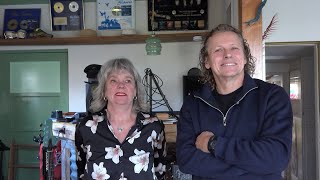 Download Lagu Syb vd Ploeg is de nije sjonger fan The Scene, Emilie Blom (bassist) en Syb deroer @OmropFryslan MP3