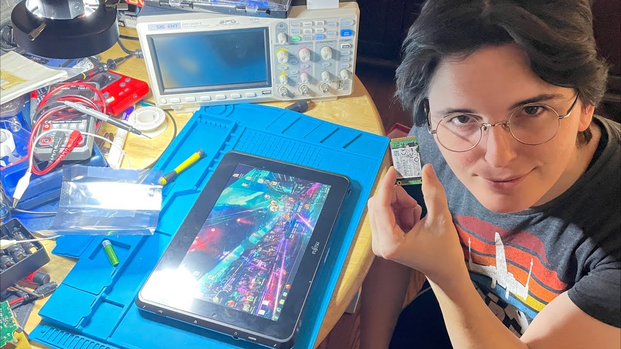 Elctronics Week Day 7: Samsung EVO SSD and OS Upgrade for Fujitsu Q552 Tablet. Bootloader issues