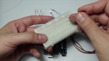 Practica de Arduino #1   Programación y conexión de secuencia de LEDs