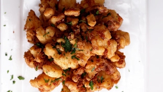 Cheese-Stuffed Blooming Onion