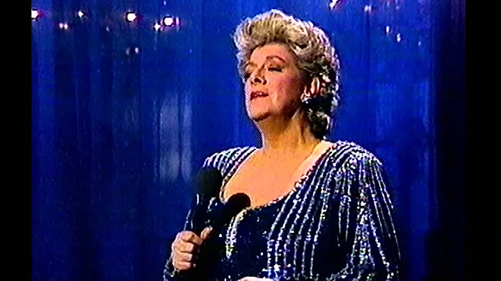 ROSEMARY CLOONEY SINGS "WHEN OCTOBER GOES"