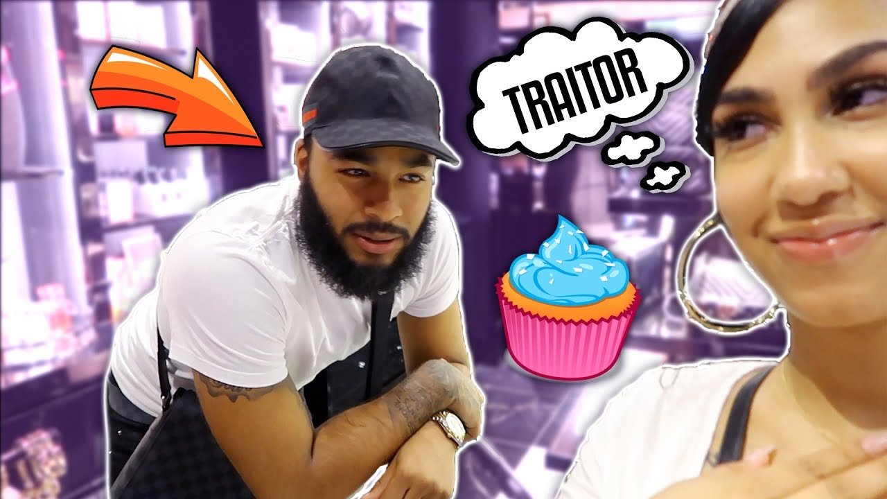WE HAD TO LEAVE PAPA CLARE BEHIND (HE DIDN'T HELP US MAKE CUPCAKES) | VLOG |