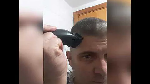 Como cortar o cabelo no estilo militar?