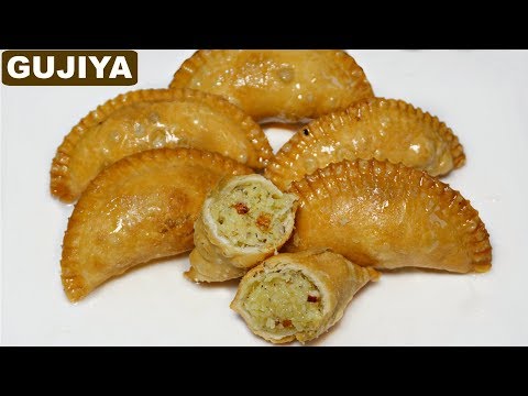 इन TIPS के साथ बनाये चाशनी वाली मावा गुजिया | Mawa Gujiya | Holi Special Recipe | CookWithNisha