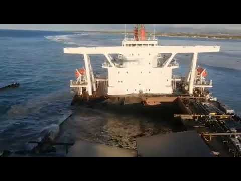 Grounded Bulk Carrier Wakashio Breaks Apart off Mauritius