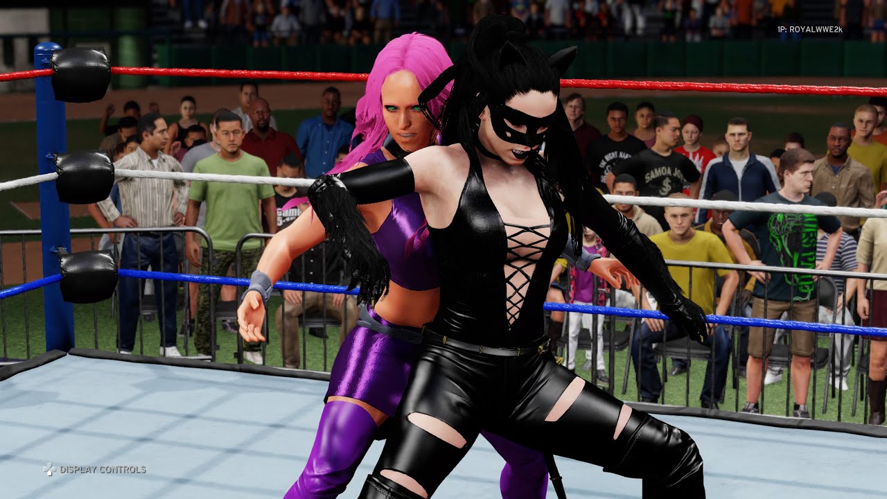 WWE 2K20 - Catwoman vs. Starfire - Royal Girl Fights 😍