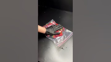 Pulling the slimy DNA out of strawberries 🍓🤮