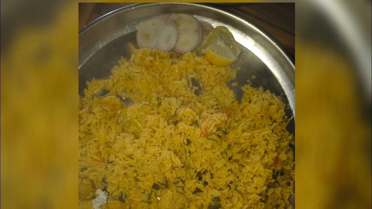 Simple n testy milmaker(soya chunks) tomato pulao😋😋✨✨