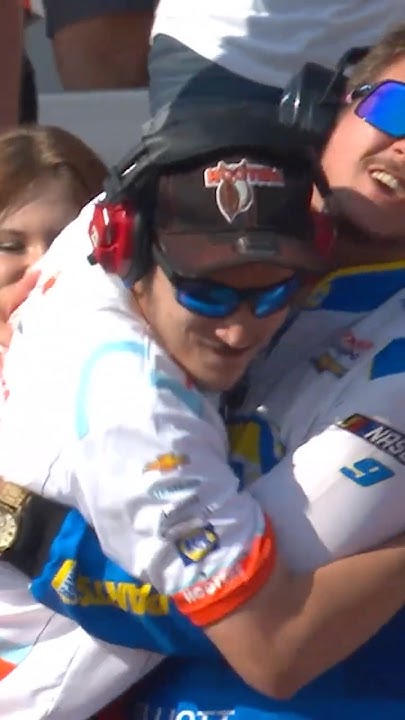 Chase Elliott was feeling just peachy this day