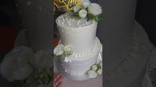 white wedding cake
