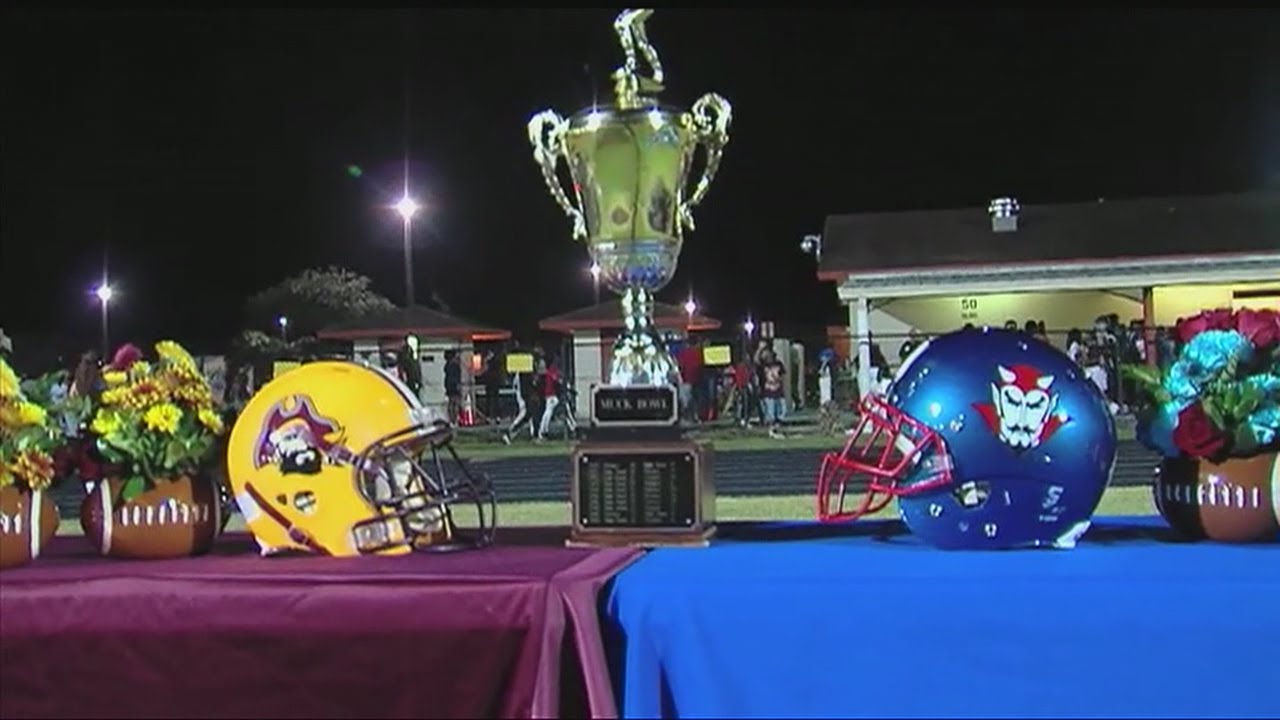 Glades Central wins 8th straight Muck Bowl YouTube