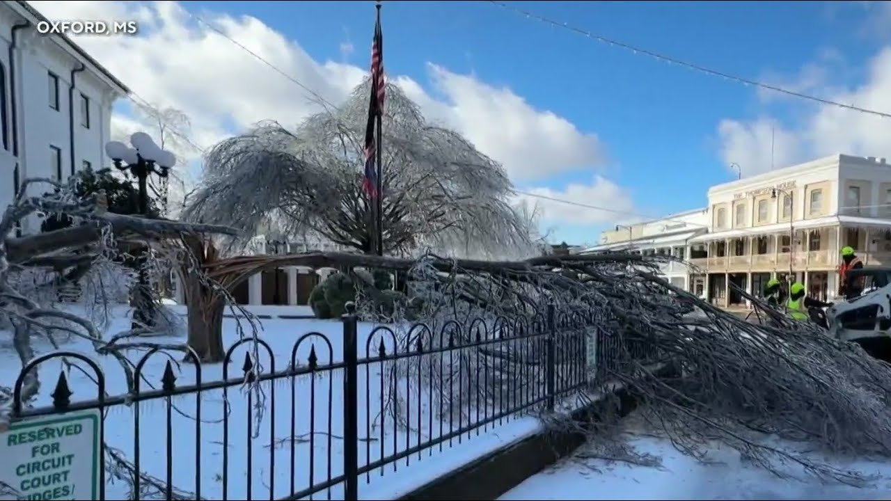 Brutal cold grips most of U.S. in wake of deadly winter storm - YouTube