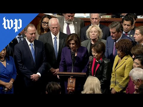 House observes moment of silence for feinstein