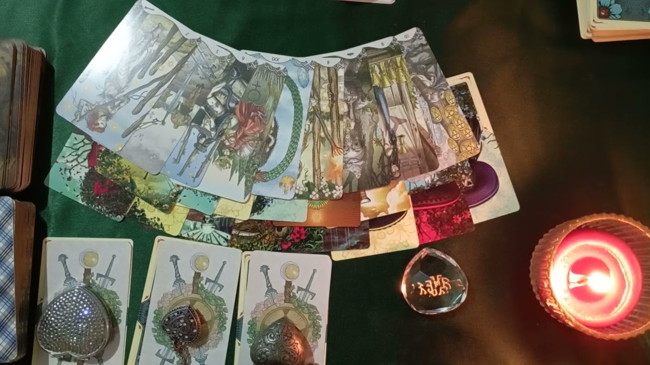 🎯 טארוט ❣️מה הוא חושב עלייך עכשיו ❣️ מה הוא מרגיש באמת ❣️מה מתכוון לעשות❣️