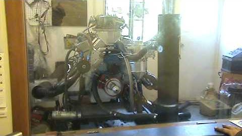 535 Pontiac engine making over 1000 HORSEPOWER dyno pull