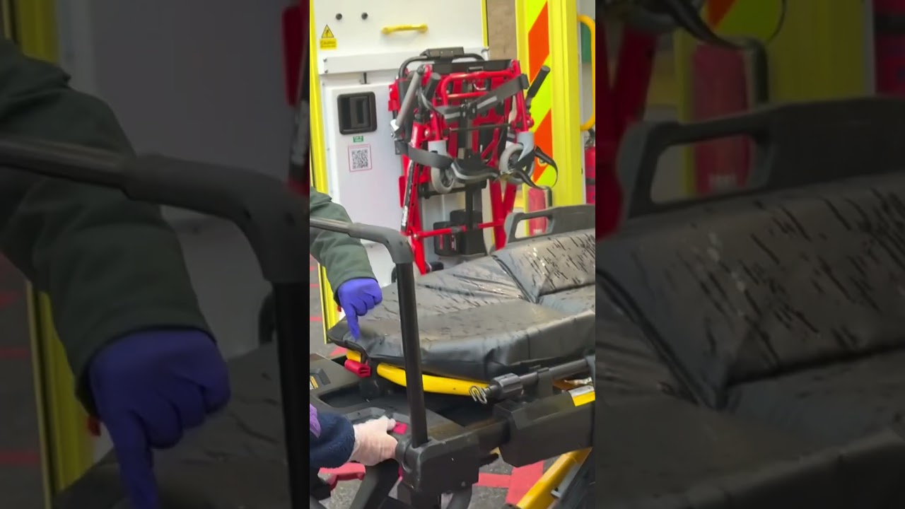 STRYKER power pro 2 stretcher