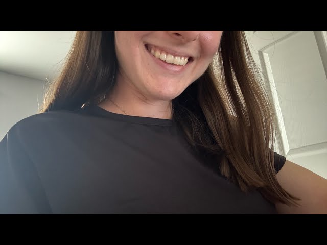 ASMR MOUTH SOUNDS & HAND MOVEMENTS