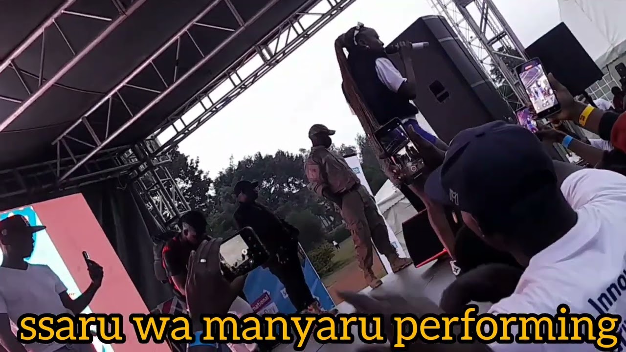 SSARU WA MANYARU PERFORMING 