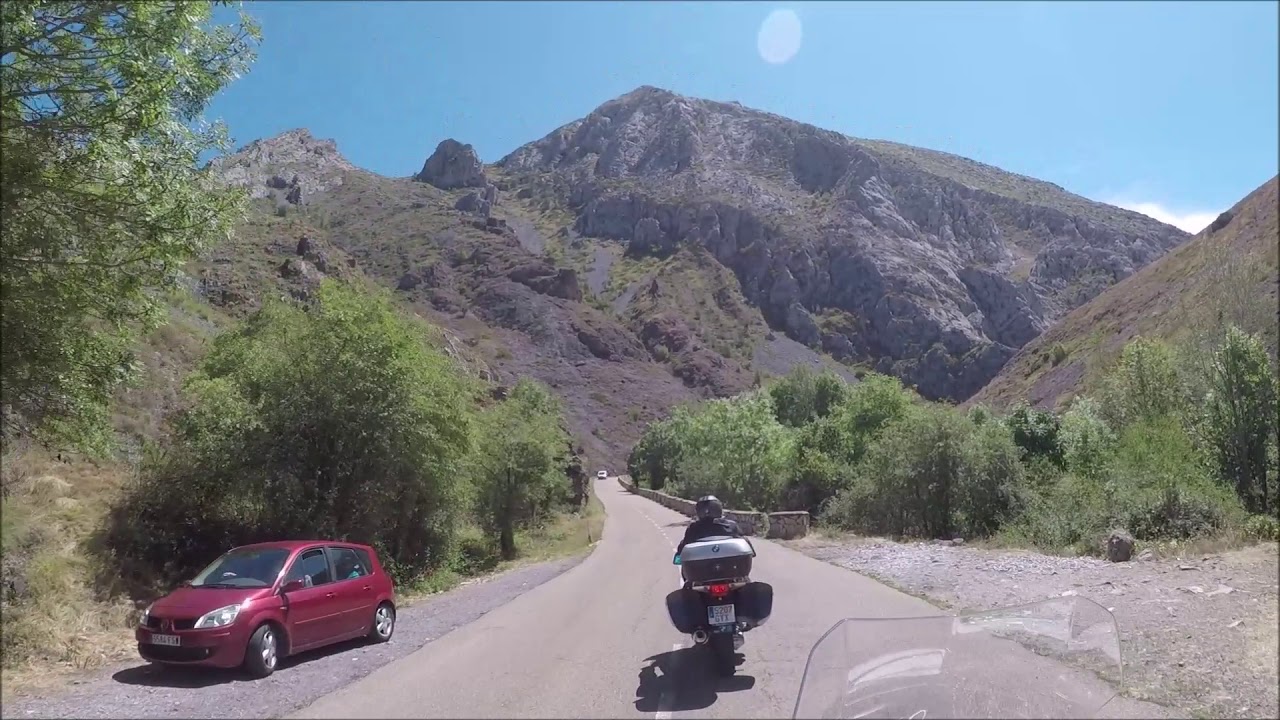 Las Hoces de Vegacervera en moto