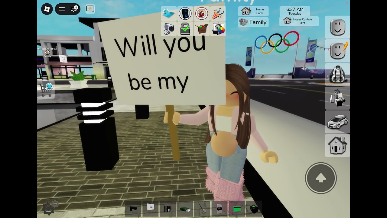  Playing Brookhaven part one ￼