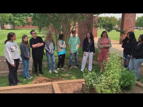 Smithsonian experts help Manassas Park Middle School make their ECO9 Challenge project a reality