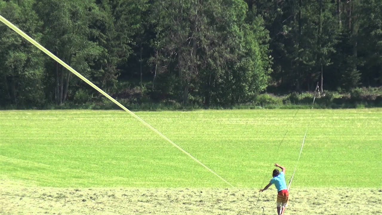 Slackline World Record 440m Longline on Polyester YouTube
