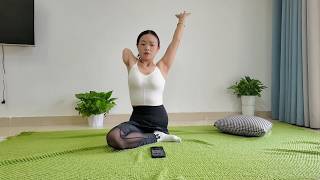 Mila The Ooe Amputee Girl - Indoor Yoga Practice #disabled #yoga #oneleg
