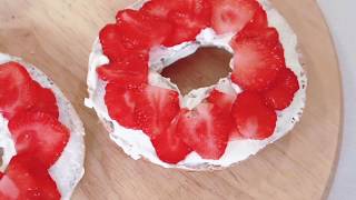 Blueberry Bagel With Whipped Cream Soras Diary