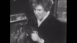 Famous Candid Camera Gold: Invisible Fish Wealth