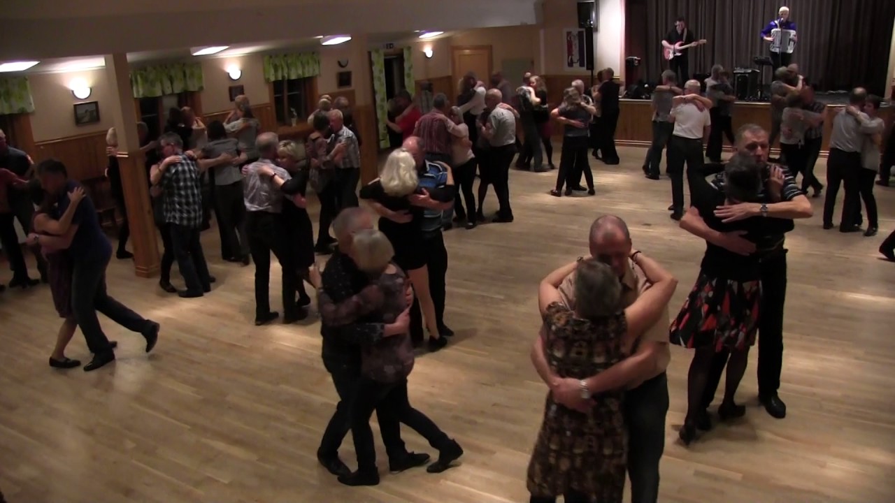 Ätrasalen 10/3 2017 med Bo Liljedahls no: 4 av 4. Foxtrot.