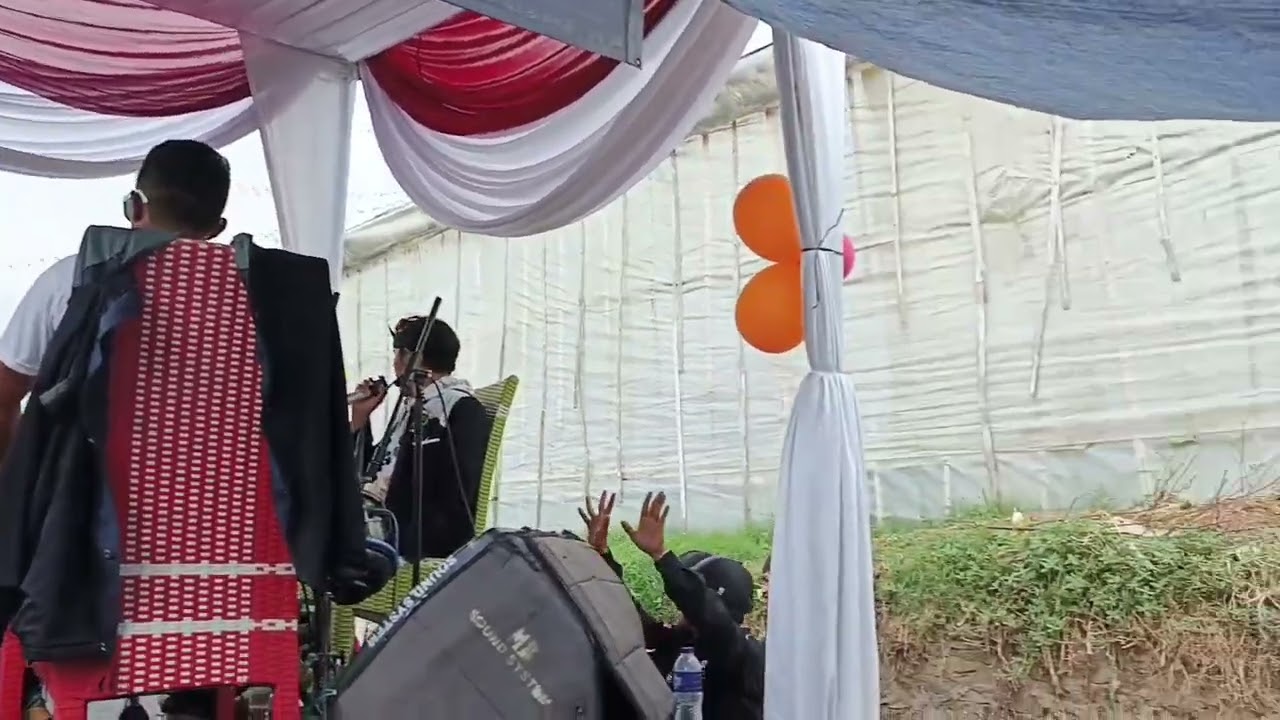 Bulan .,voc Oni aprak live pasirlangu