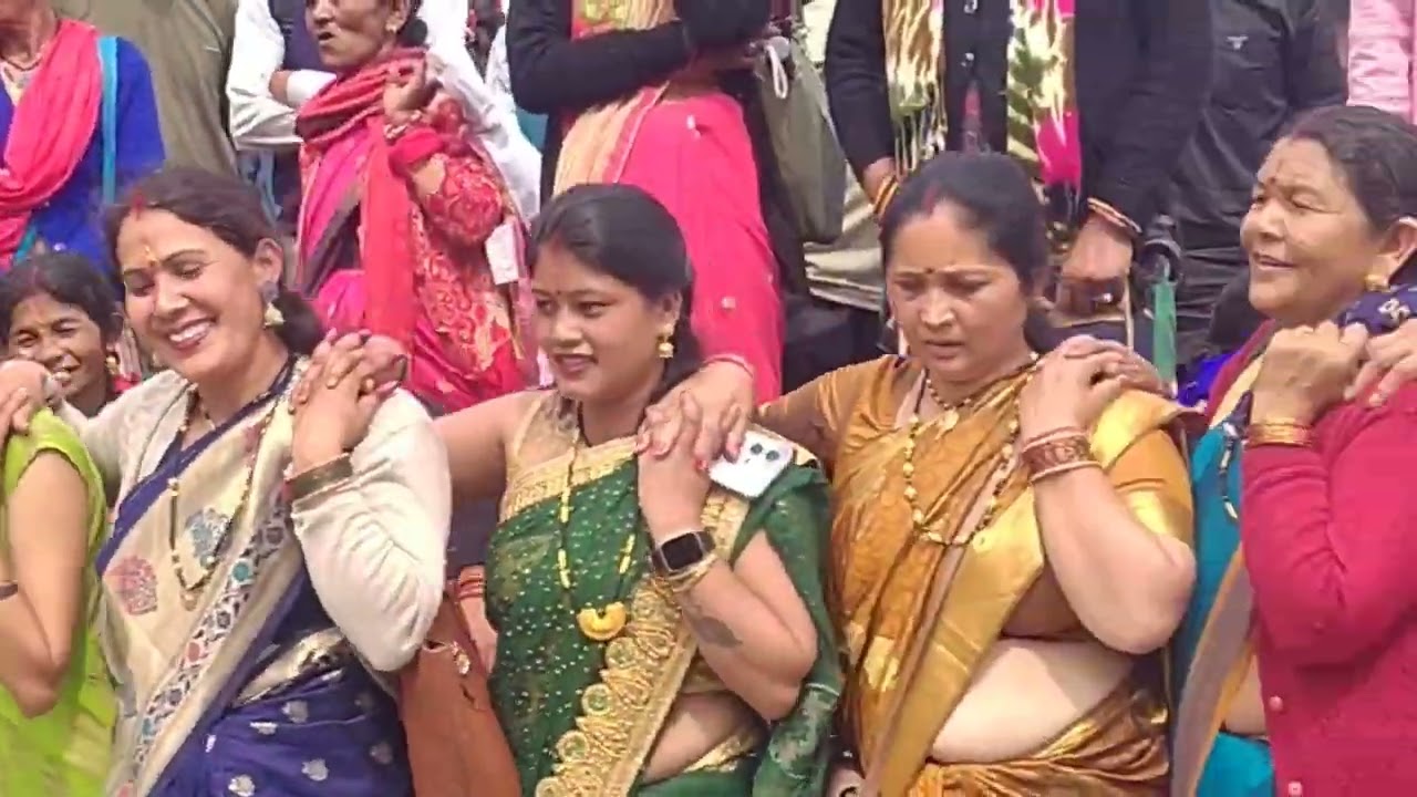 मां नन्दा भगवती लीती मेला में लगी सुन्दर चाचरी #uttarakhand #kumauni #trending #viral #vlog