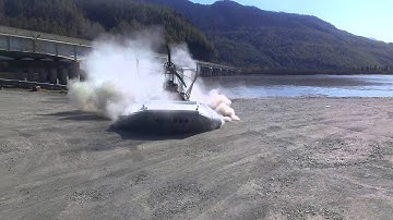 Hovercraft loading dock