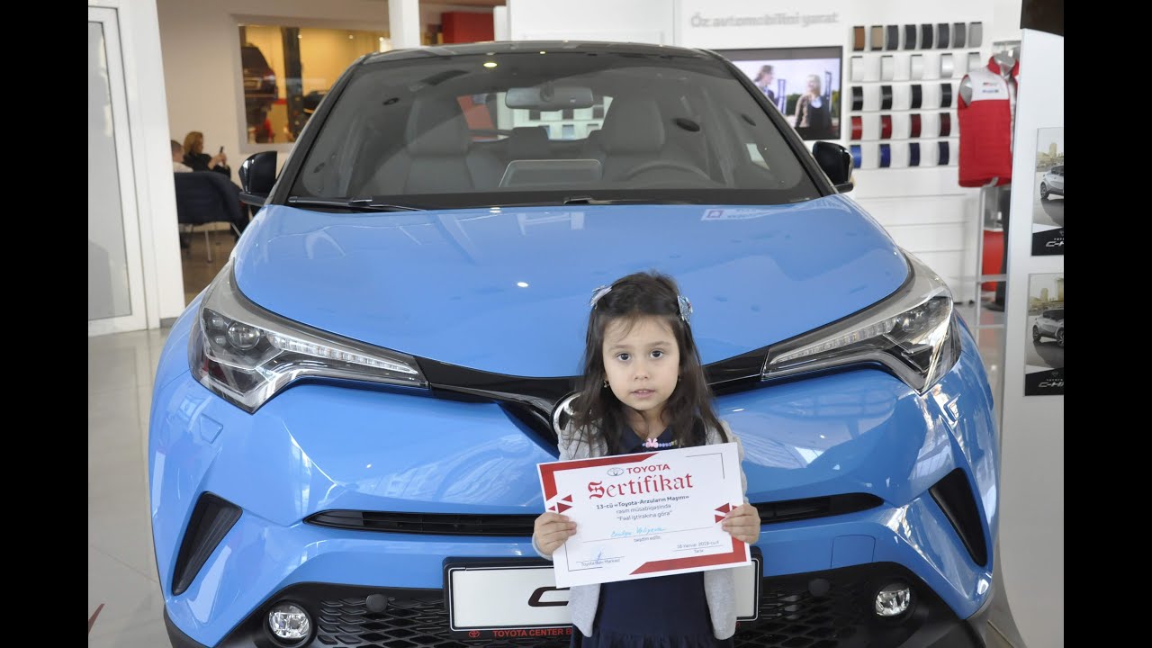 Toyota center вручение диплома дочке Эмилии 授予文憑 diplomın verilməsi ...