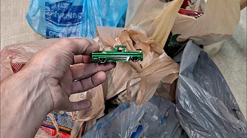 My best flea market score ever tons of hotwheels johnny lightning and more awesome 1/64 cars
