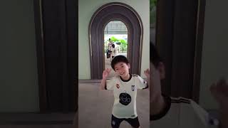 Just a zip #music #fypシ #footballshorts #foodtrip #ofwlife 🇲🇾🇵🇭