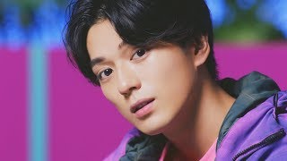 真剣佑、女子に美トレアドバイス 　「日替り美トレアドバイス　MONDAY篇」 mp4