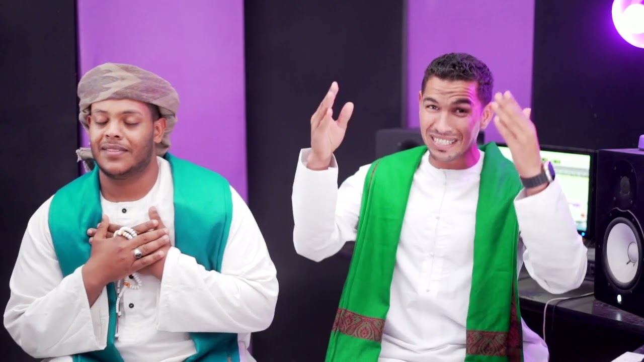 أبا الزهراء نوراً تلالا - المنشد هاشم اشرف المنياوي  و المنشد هيثم كلحي العاشق