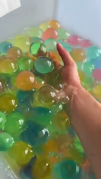 Doing Random Comments Ideas With Giant Orbeez #Shorts