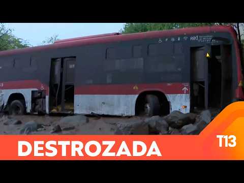 This is the aftermath of the bus dragged by the flash flood in Las Condes