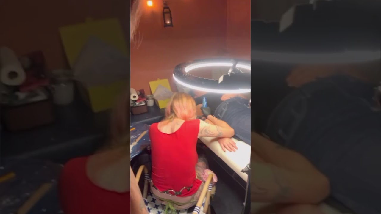 New lil tilt vlog just uploaded 😘💙😘💙