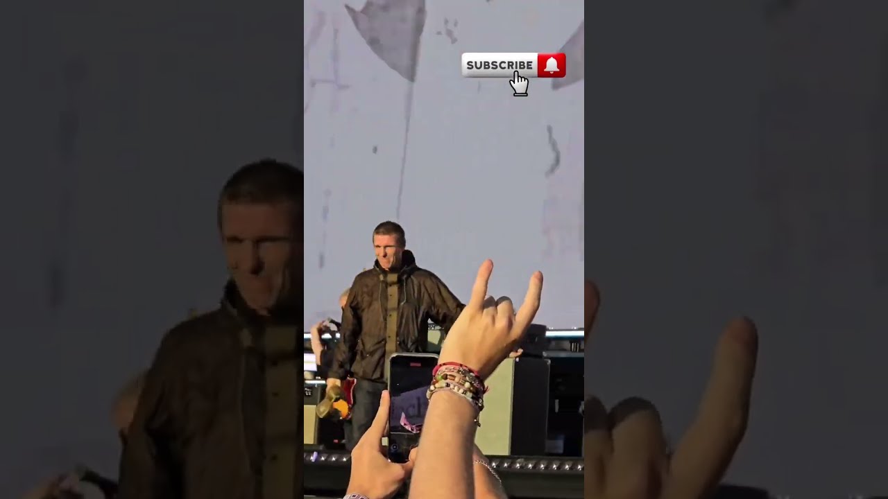 Liam Gallagher Honors Noel With A Heartfelt Tribute On Stage Manchester HeatonPark Oasis2025