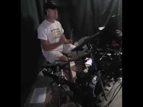 Lawyers Don't Drum (Cover) 321 - Def Leppard - Comin' Under Fire
