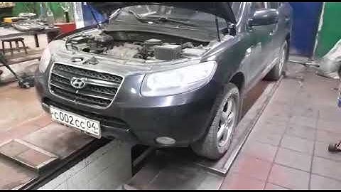 Девушка приехала на сто.