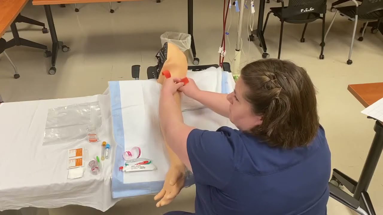 Phlebotomy: Straight needle